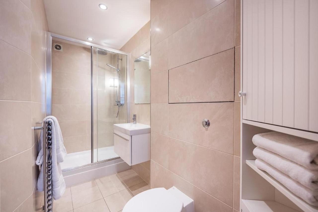 Fantastic 1 Bedroom Flat Leicester Square West End * Londres